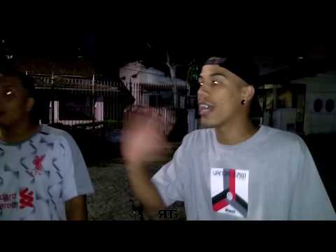 Batalha de MC's / MC Lacone vs MC Chagas / Rap do Galo