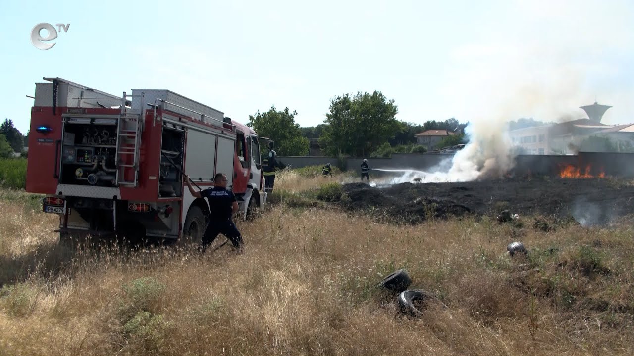 Пожар затвори за кратко пътя между Хасково и Димитровград