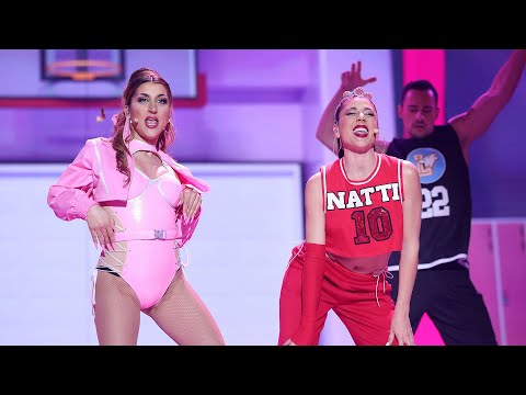 Valeria Ros y Susi Caramelo imitan a Natti Natasha y Becky G en "Ram pam pam" - Tu Cara Me Suena