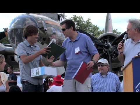 Aero-TV at Oshkosh 2010: Looking Back on Day Three