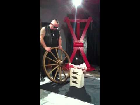 Steve Santini demonstrates "The Breaking Wheel"