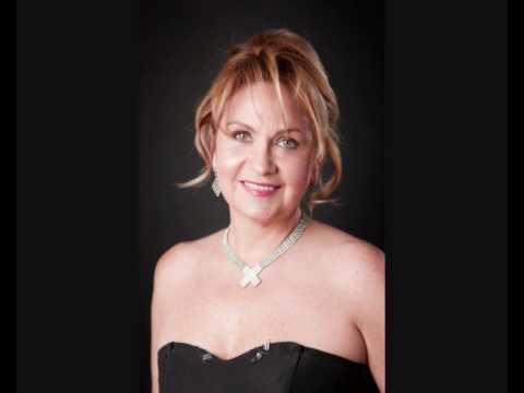 BIANCA IONESCU - BALLO -Soprano -