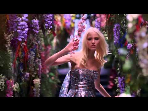 Dior Addict Fragrance   Director's cut