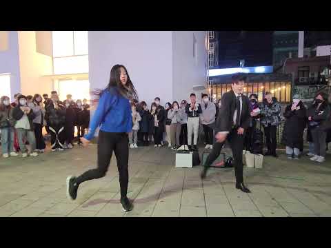 20230131 Tue. HyoJin#김효진&YuKagawa#유카가와 Hongdae Busking 홍대 버스킹 SnowHorse#눈말 205210
