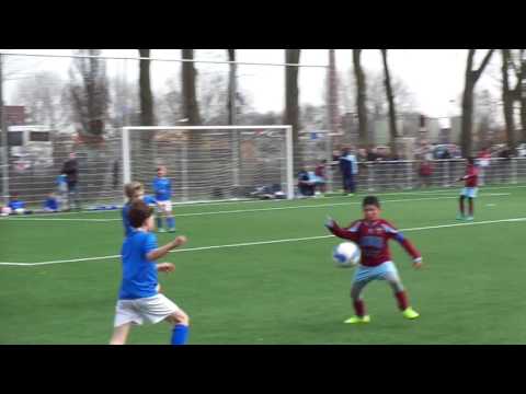 Zwaluwen Utrecht 010 Vs Kampong 010 1e helft gedeeltelijk