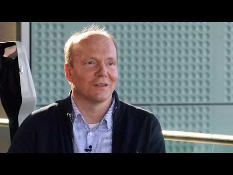 HKO Screen - Truls Mørk (Helsingin kaupunginorkesteri / Helsinki Philharmonic)