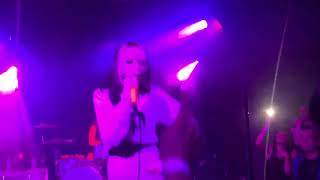 Alice Glass - Love and Caring @ The Echo. Sept 14, 2017