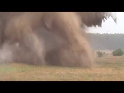 Ničenie nevybuchnutej munície v Kuchyni