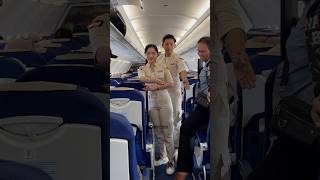 Download lagu Intip Aktifitas Pramugara dan Pramugari Super Air Jet dalam Pesawat saat Bekerja mp3