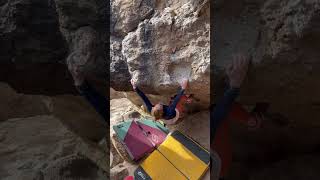 Video thumbnail: Anti Hero, V5. Sad Boulders