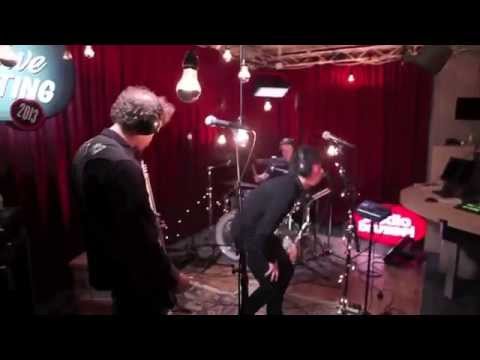 The Greatest Handshake- Ready For a Collision Live @ Studio Brussel