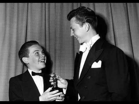 Jean Hersholt and Bobby Driscoll receiving Special Awards
