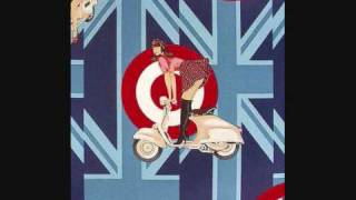 trick me treat me ...the cobblestones.