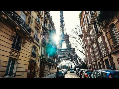 download lagu mp3 mp4 Paris By Foot, download lagu Paris By Foot gratis, unduh video klip Paris By Foot