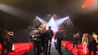 Les Enfoirés - Le monde est stone