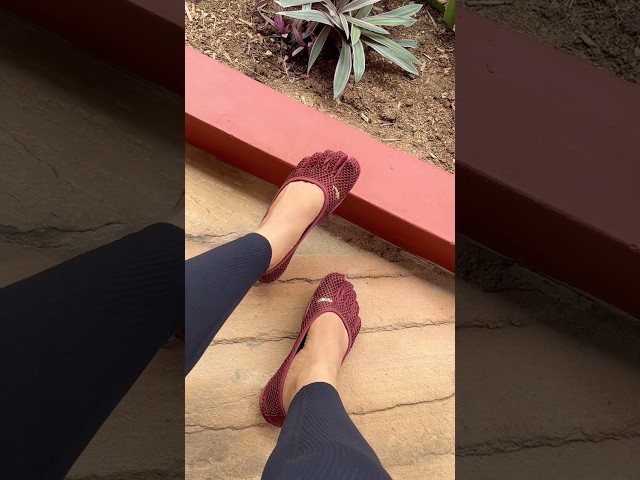 Vídeo relacionado con Vibram Fivefingers Scarpe Sportive Fivefingers KMD Sport 2.0, Zapatillas Hombre, Negro, 43 EU Estrecho