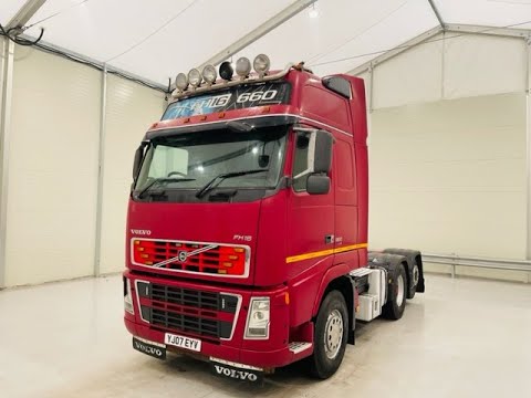 YJ07 EYV - Volvo FH16 660 Rear Lift Tractor Unit | Law Truck Centre UK