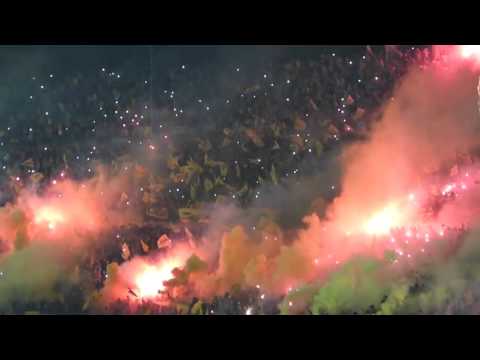 "CLÃSICO COPA BANDES | RECIBIMIENTO DE LA HINCHADA DE PEÑAROL" Barra: Barra Amsterdam &bull; Club: Peñarol