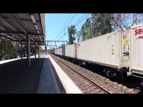 GL108 / PHC001 / PHC002 - 4190 passing Rhodes - 5/10/23