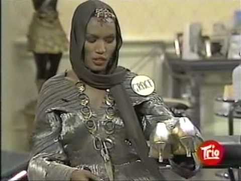 Grace Jones - The Dame Edna Show