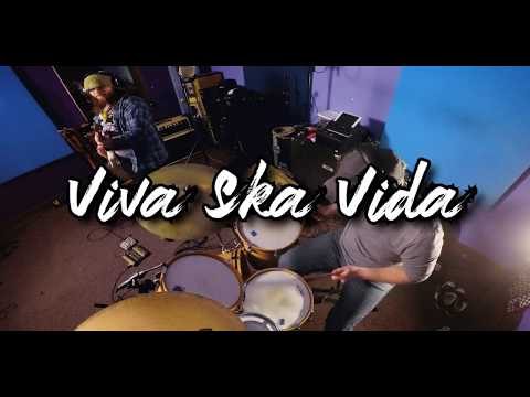 Space Monkey Mafia – Viva Ska Vida (Cover Medley)
