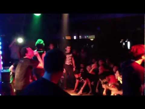 TOUCHÉ AMORÉ ★ Whale Belly & Pathfinder ★ Live in Kuala Lumpur, 17/11/2012