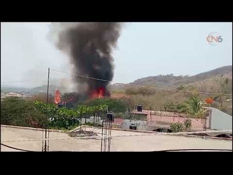 Incendio consume 2 hectáreas de pastizales en la colonia las Tunas de Tecpan