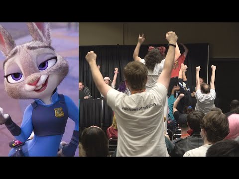 Cartoon SMASH or PASS - MomoCon 2022 (with pictures!)
