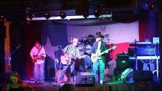 Barbwire n Roses - Barlight (Charlie Robison Cover)