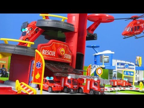 Caserne et camion de pompier, tracteur, pelleteuse et véhicules, jouets pour enfants
