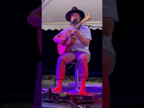 Xavier Rudd - Joanna - Kandooma, Maldives (02-09-2022)