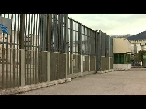 ONDA TG 26.08.2014 - RINVENIMENTO LAME AL CARCERE DI SULMONA