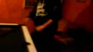 geofrey sous le billard