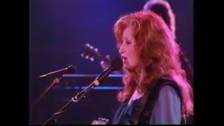 Bonnie Raitt - Something To Talk About - Hard Rock Cafe New Orleans 12-31-1991