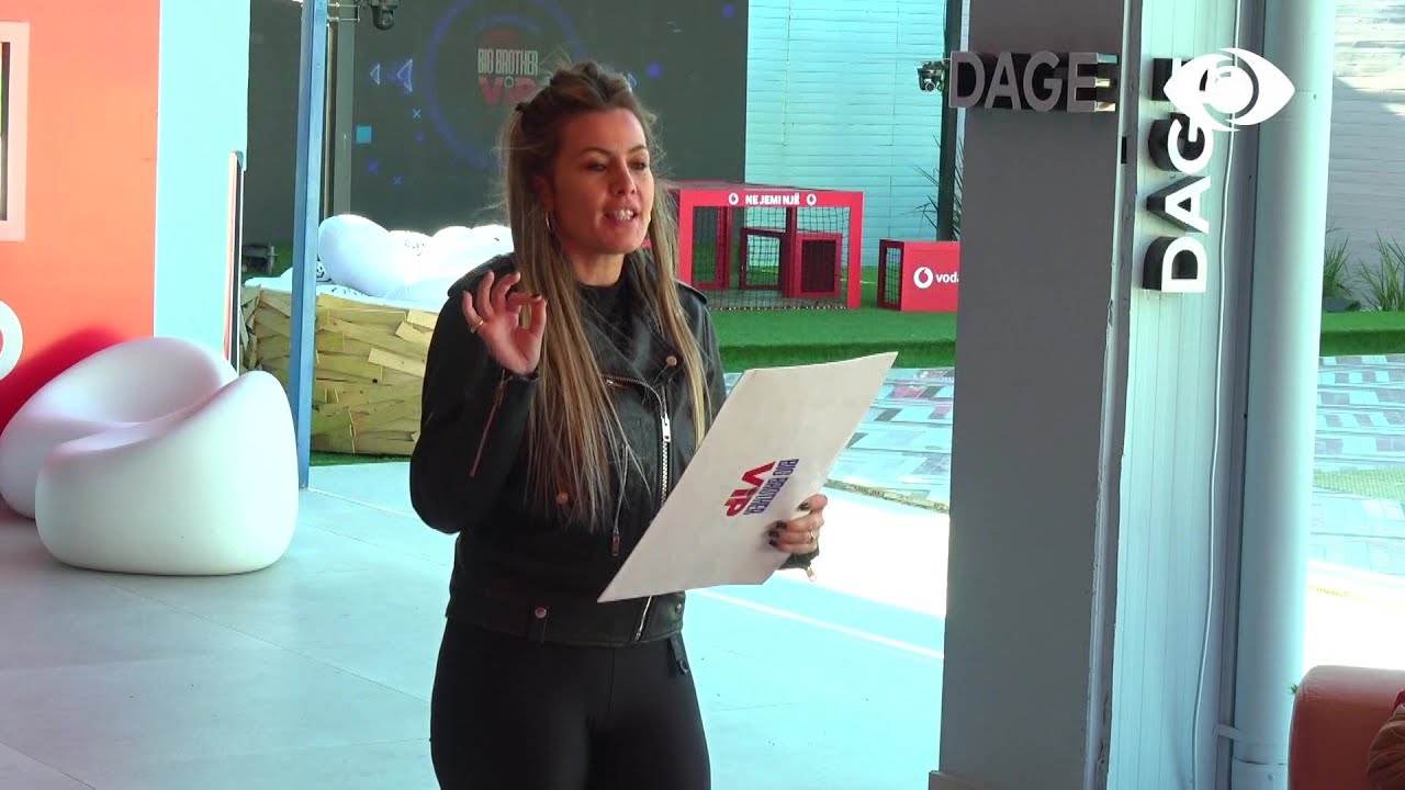 Zarf i bardhë/ Banorët duhet të përgatisin spektakël kabare, fituesi merr 1 mijë euro