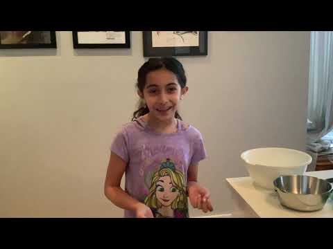 Inara’s life!-Making apple pie!