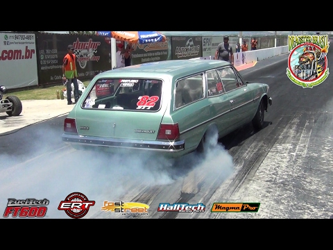 Caravan STT tirando as rodas dianteiras do chão!