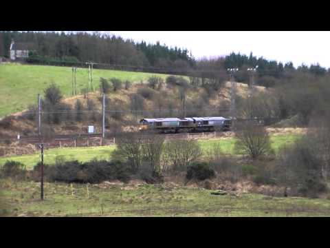 66425 & 66304 on 4Z43