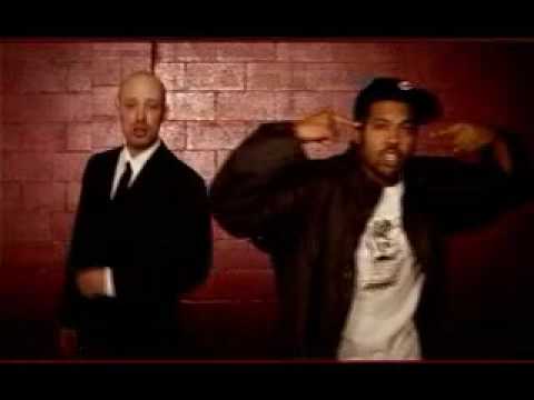 The Living Legends - That Looks Good