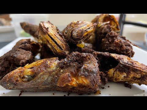 Theluli mas | fried fish