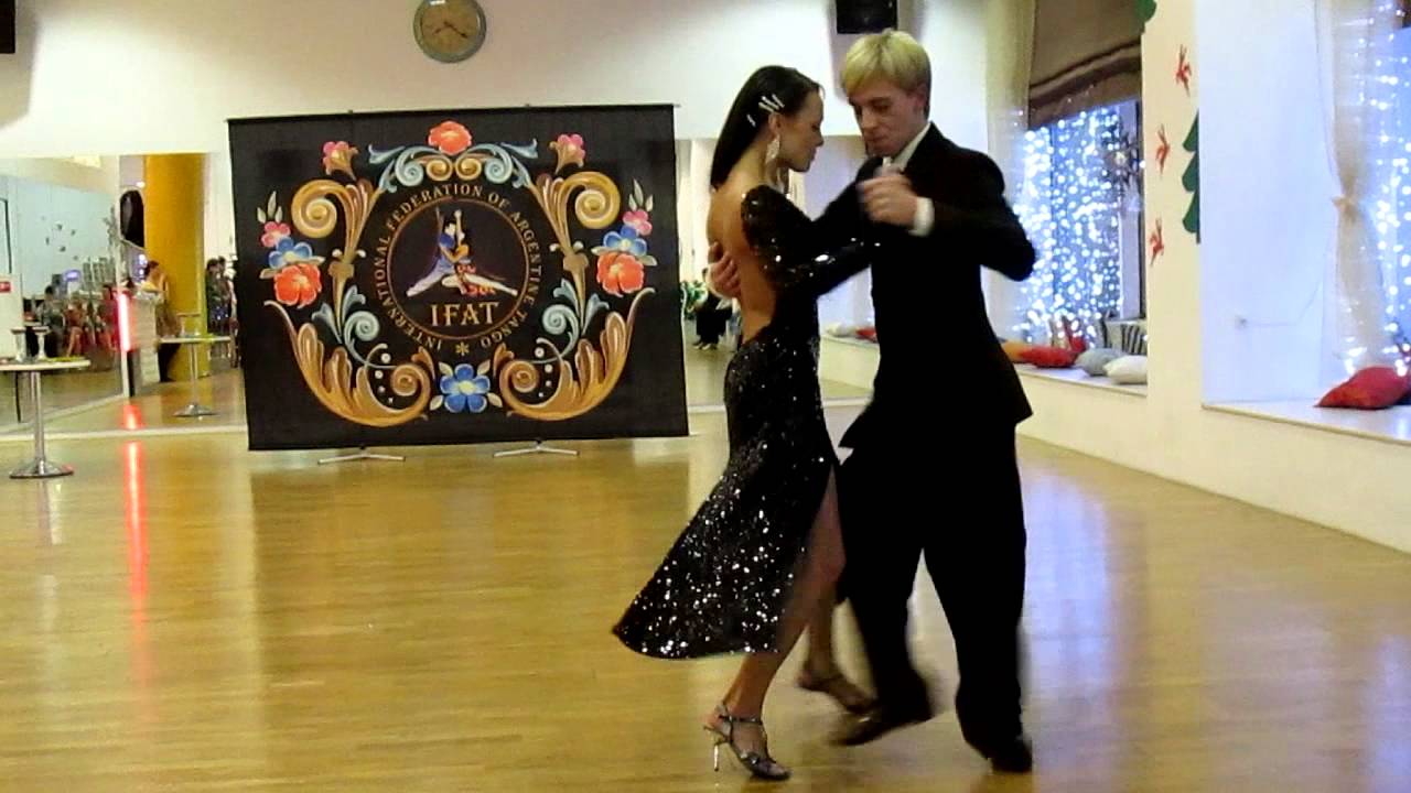 Argentine Tango - Alexander Desyatov & Maria Makarenko