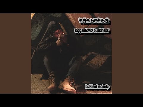 Gyal a nuff style (Raw)