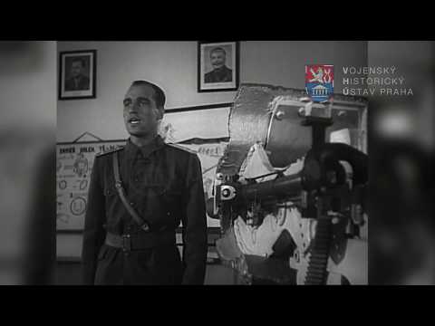 Rektifikace zaměřovacího dalekohledu a nastřelení spřaženého kulometu tanku T-34 (1953)