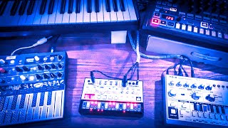 ACID JAMMIN' 125BPM  - Behringer RD-8, BehringerTD-3, Volca Bass, Microfreak