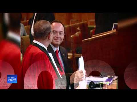 “100 de ani în 100 de zile”. 2009: Geoană se culcă președintele României și se trezește învins