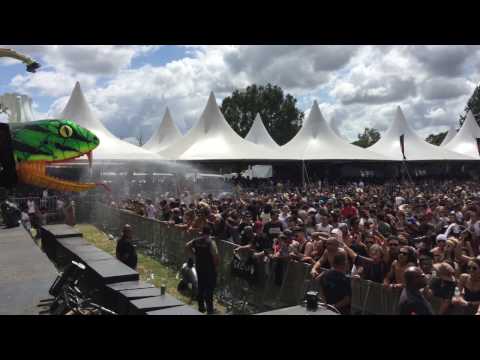 Crowd gets a spray of venom at the Garden Festival in Porto Alegre, Brazil