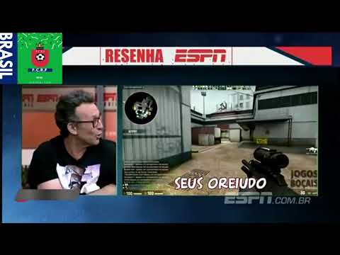 Craque Neto reagindo a sua montagem jogando Counter Strike