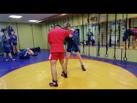 отработка приёма передняя подножка (старшие )