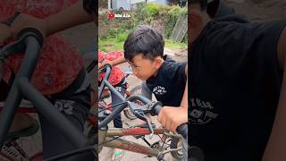 Download lagu balapan sepeda nomor 4 #shorts mp3