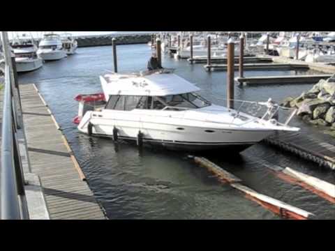 You CAN-TOW a Bayliner 3058